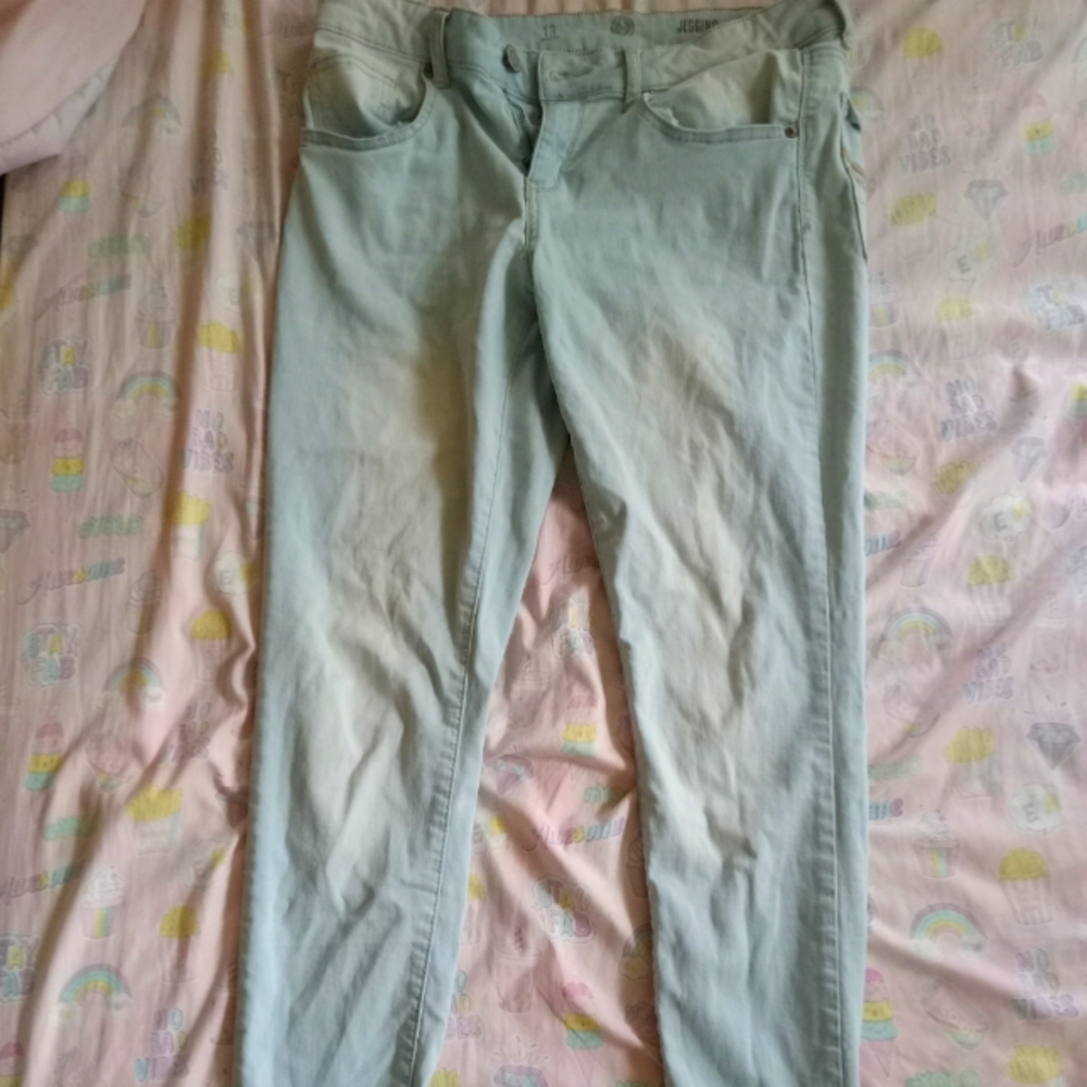 Stretchable Jeggings